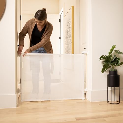 Cumbor 2 Pack Retractable Baby Gates White