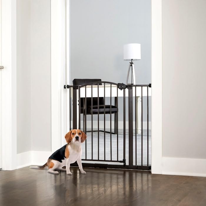 Regalo 35-Inch Super Wide Baby Gate with Extensions and Mounting Kit