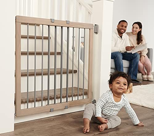 Regalo Wooden Safety Gate for Stairs and Hallways 1