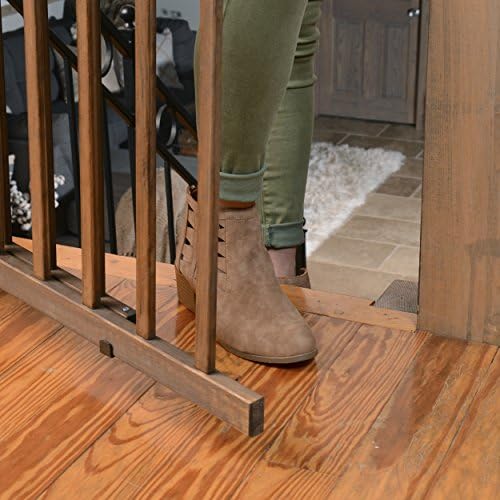 Evenflo Walk-Thru Top Of Stairs Baby Gate 48W x 32H