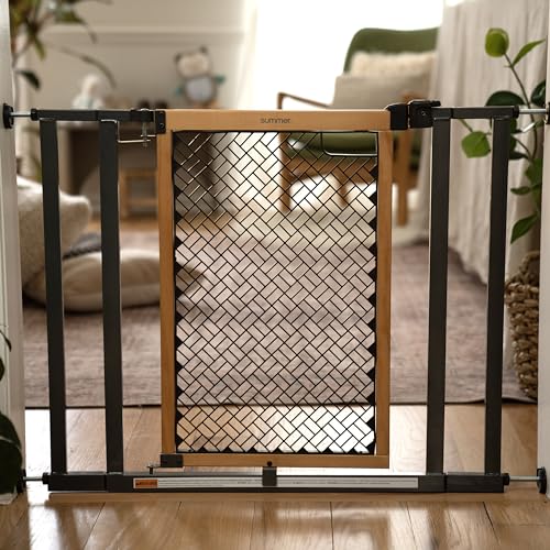 Summer Infant Doorway 36S Safety Pet and Baby Gate - Oak and Metal