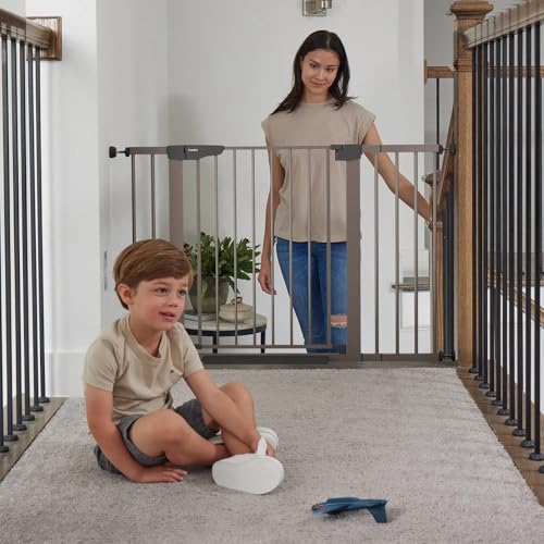 Cumbor Extra Wide Baby Gate for Doorways and Stairs