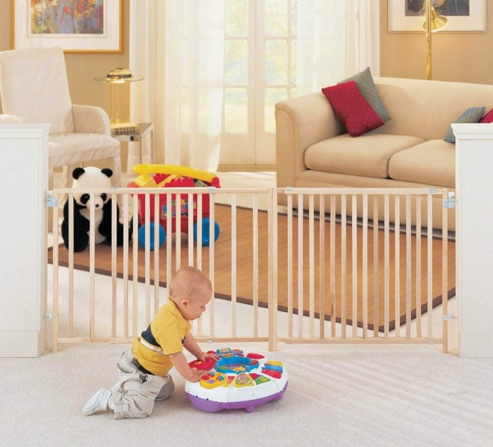 Toddleroo Extra Wide Swing Wooden Gate 27 Tall Hardware Mount
