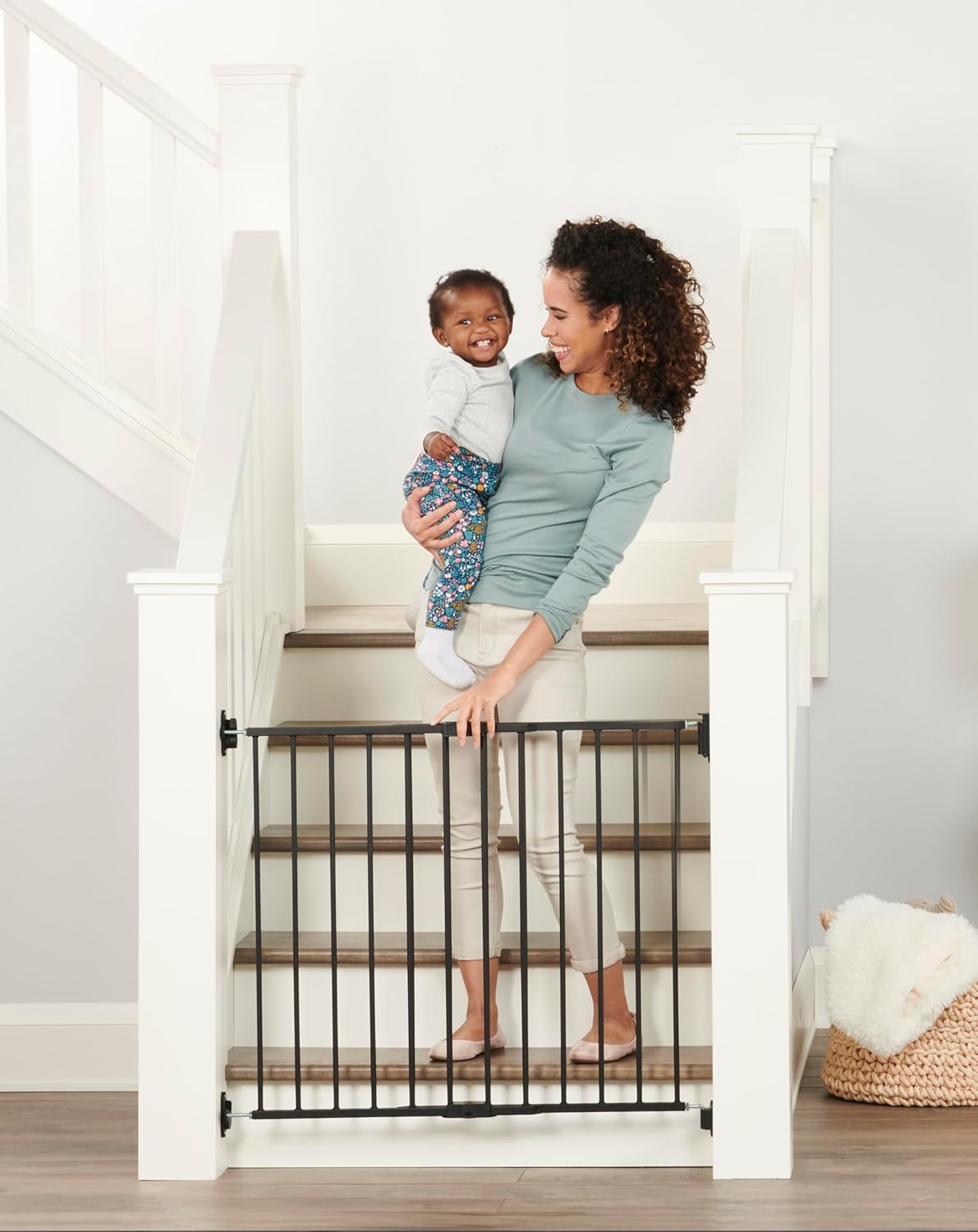 Regalo 2-in-1 Extra Wide Baby Safety Gate - Black