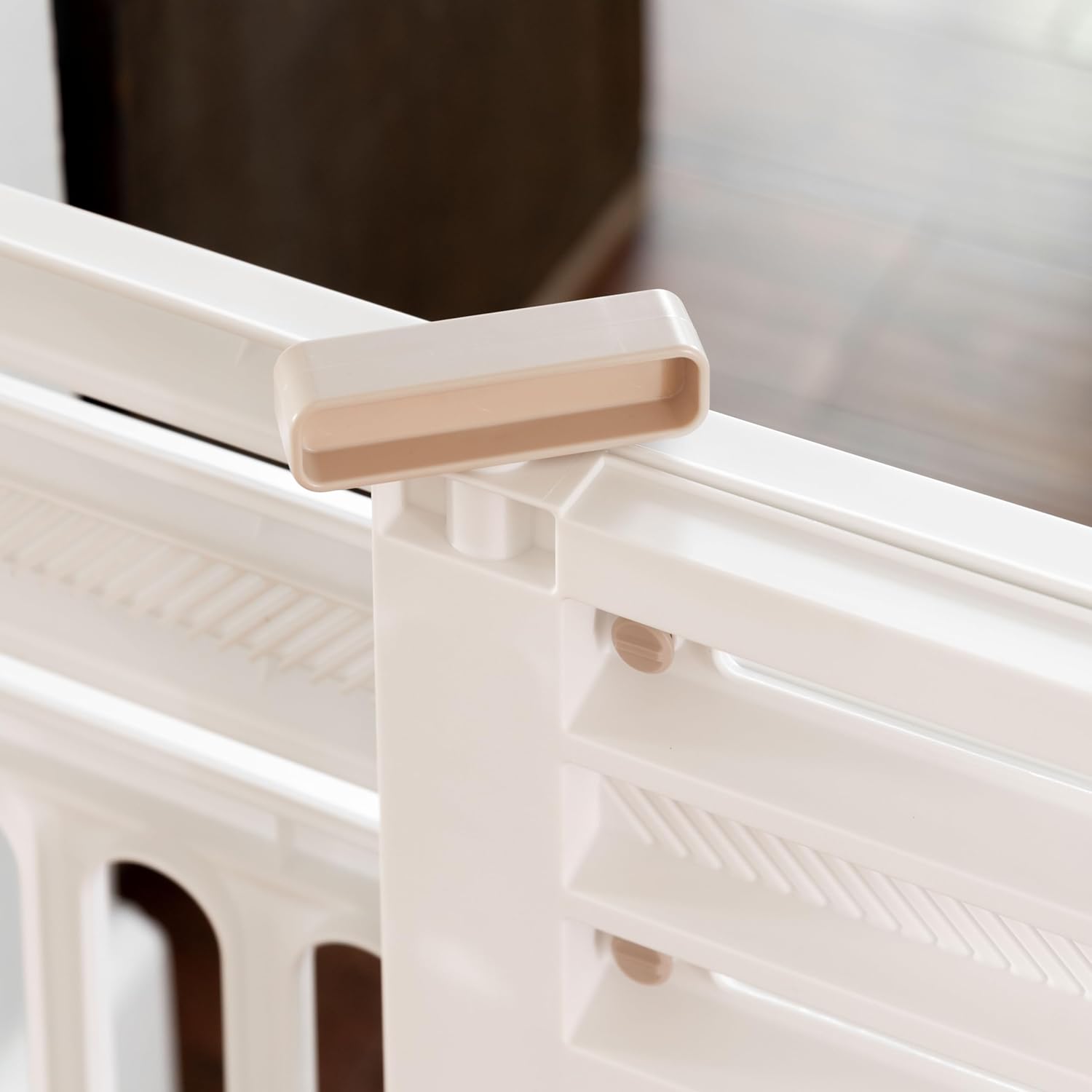 IRIS USA Expandable Dog Gate 25 H White