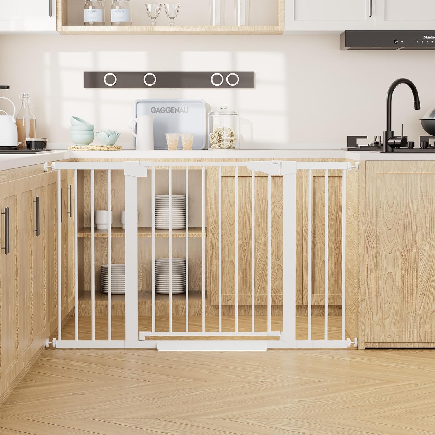 Cumbor Extra Wide Baby Gate with Auto Close White