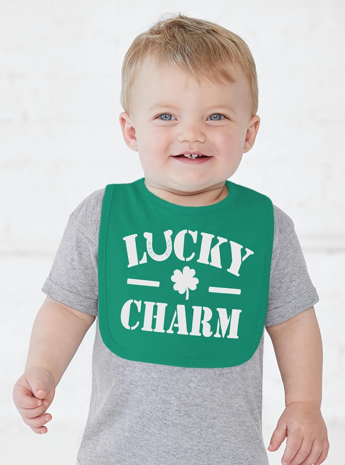 Aidens Corner St Patricks Day Baby Bib Set - Green Shamrock