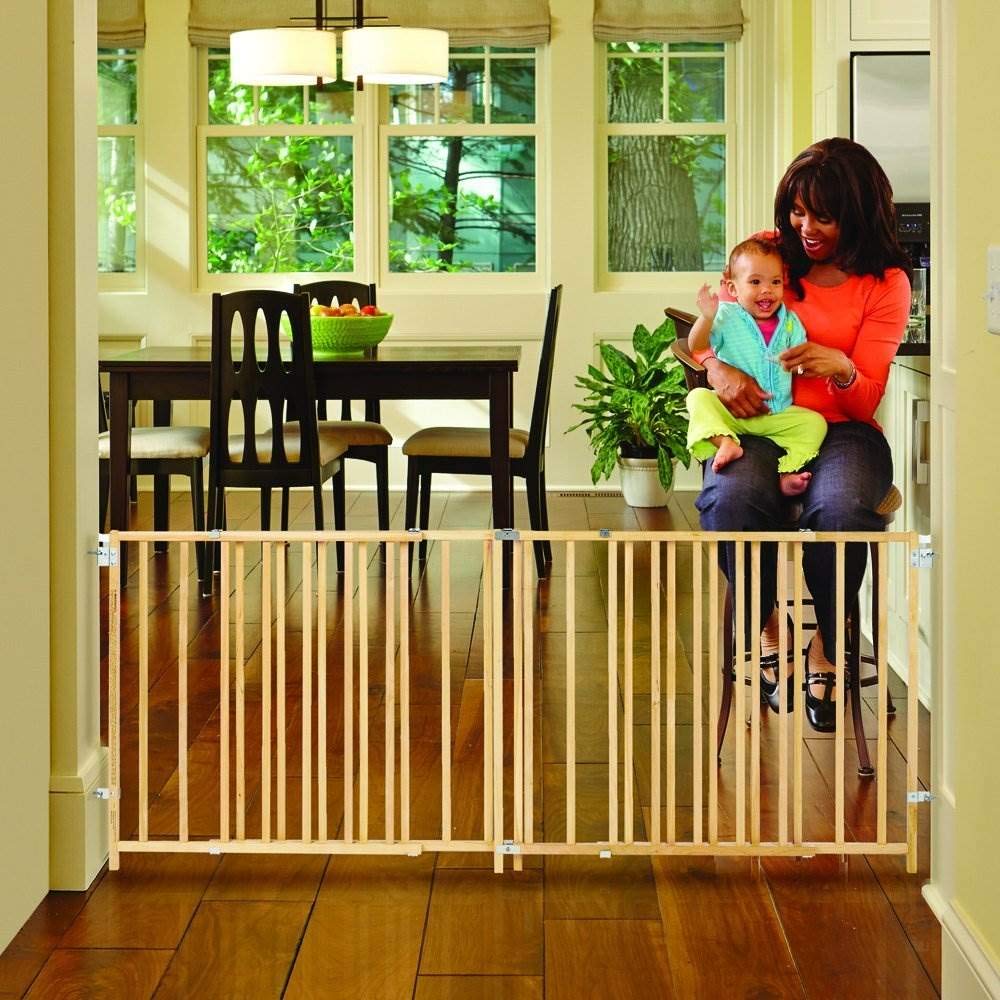 Toddleroo Extra Wide Swing Wooden Gate 27 Tall Hardware Mount