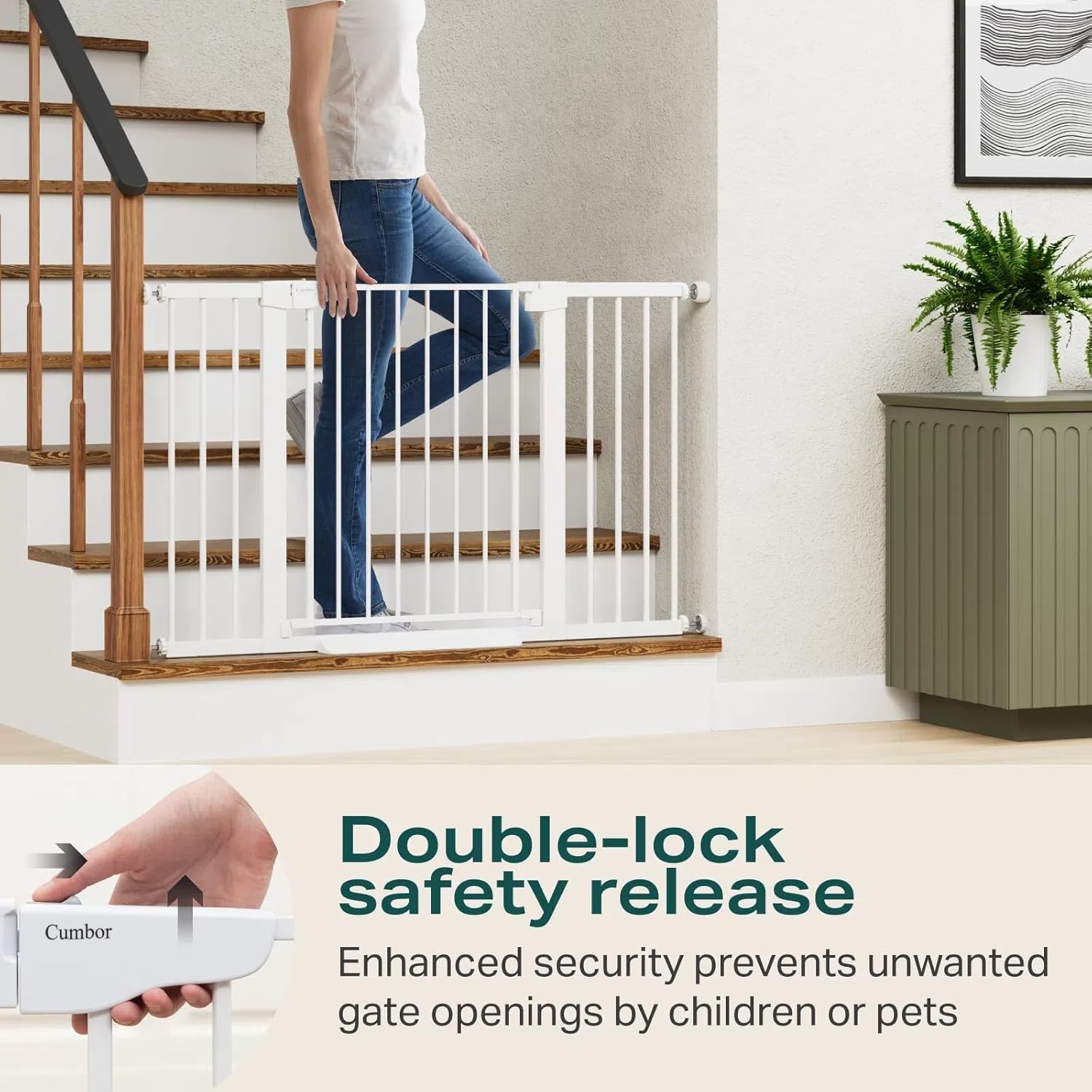 Cumbor Extra Wide Baby Gate with Auto Close White