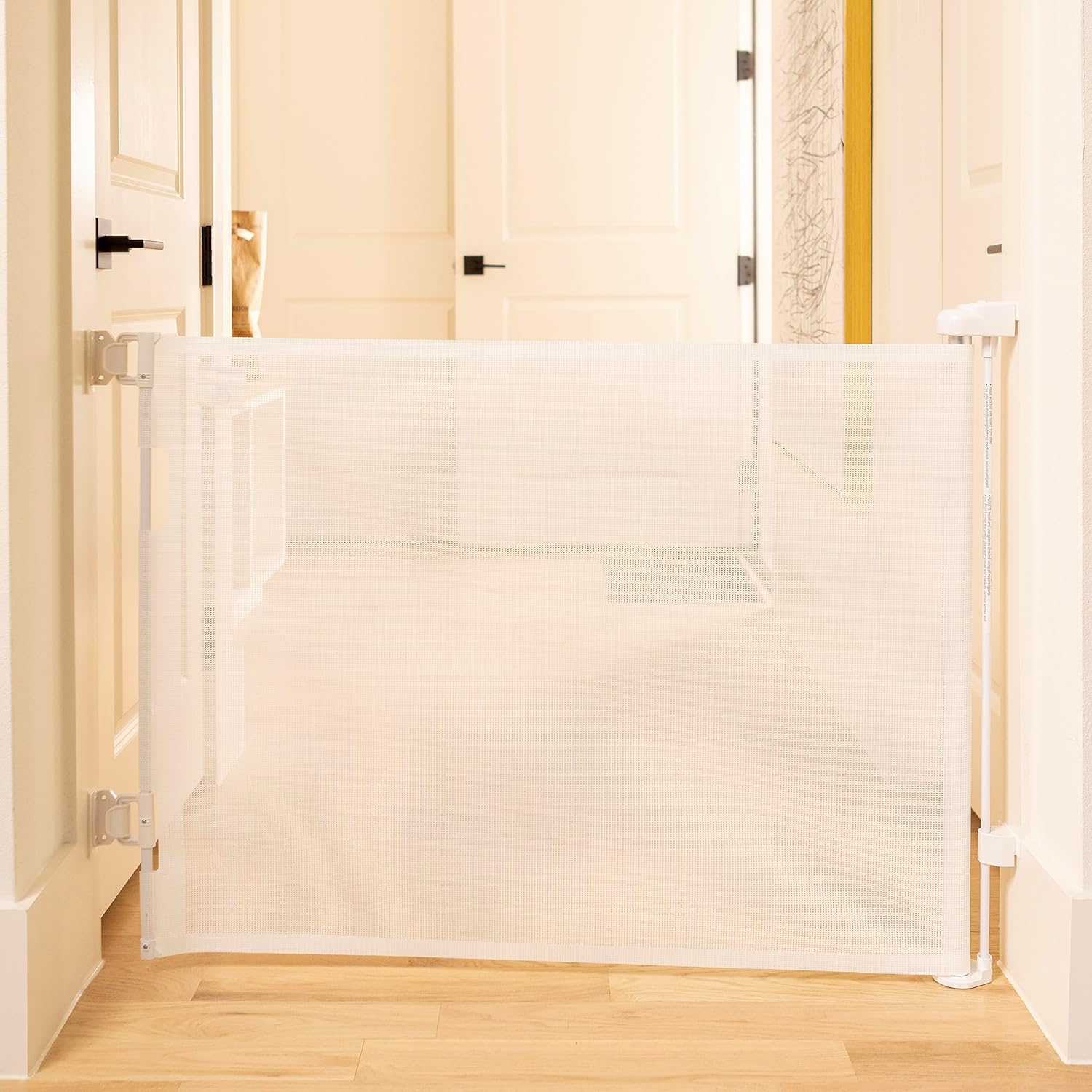 Cumbor 2 Pack Retractable Baby Gates White