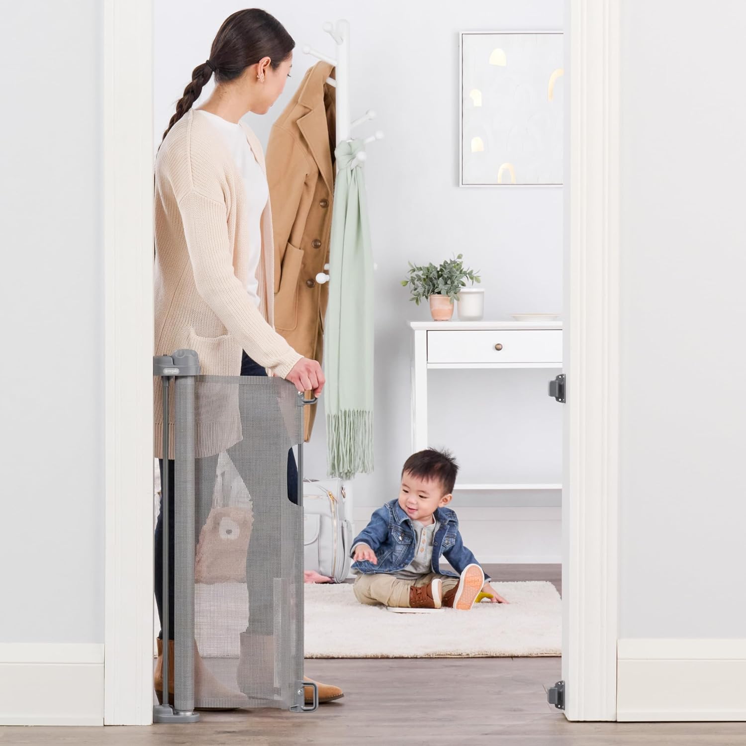 Regalo Extra Wide Retractable Baby Gate 50