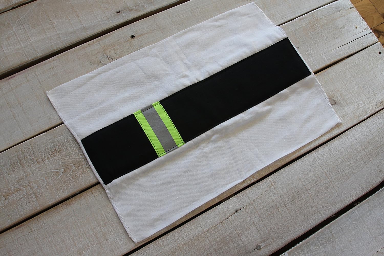 DERMAEX Firefighter Bib Burp Rag Set