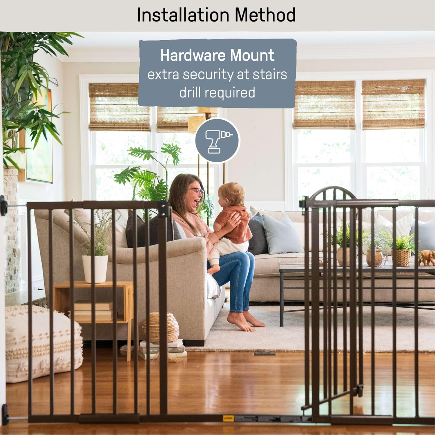 Summer Infant Extra Wide Metal Safety Gate with Auto Close Door
