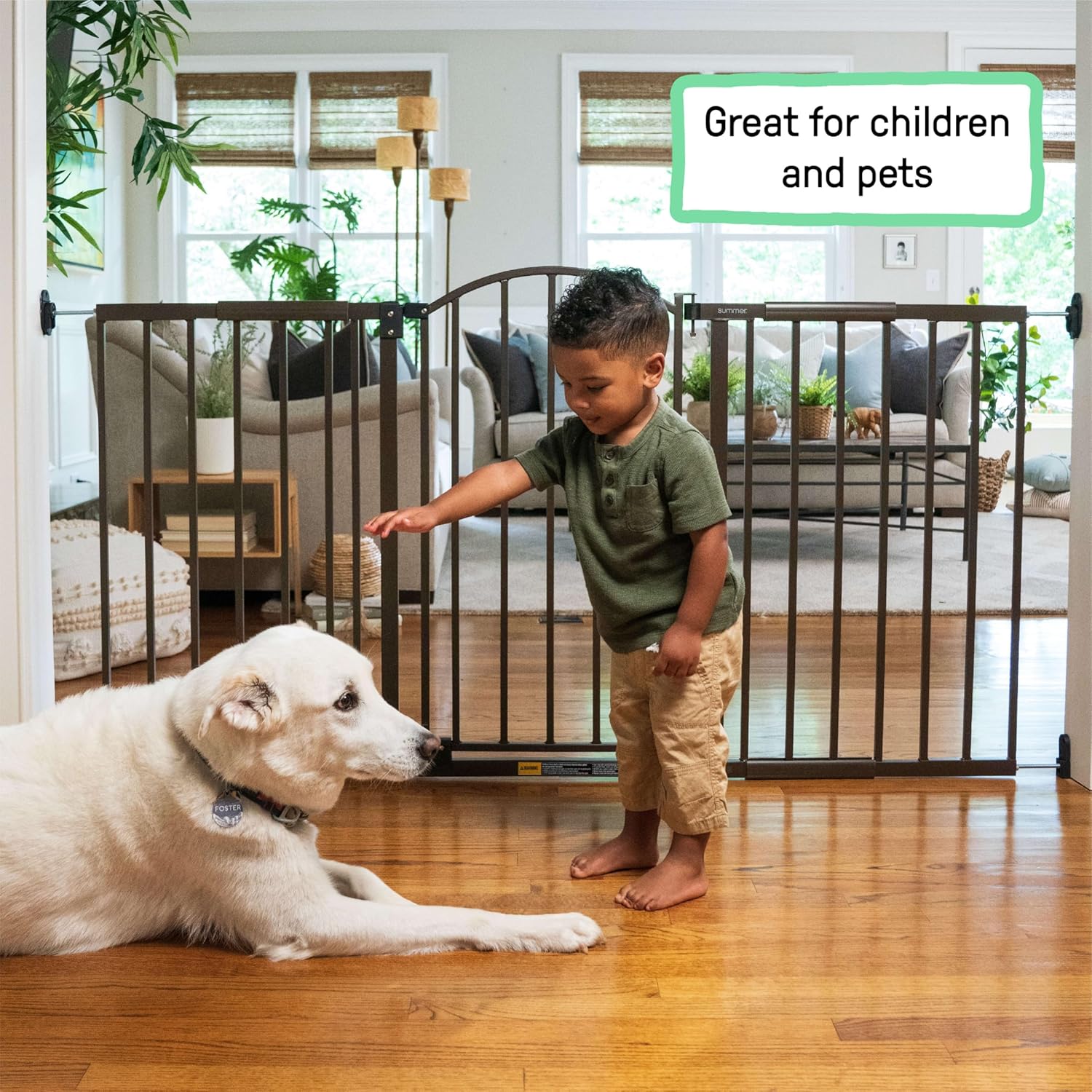 Summer Infant Extra Wide Metal Safety Gate with Auto Close Door