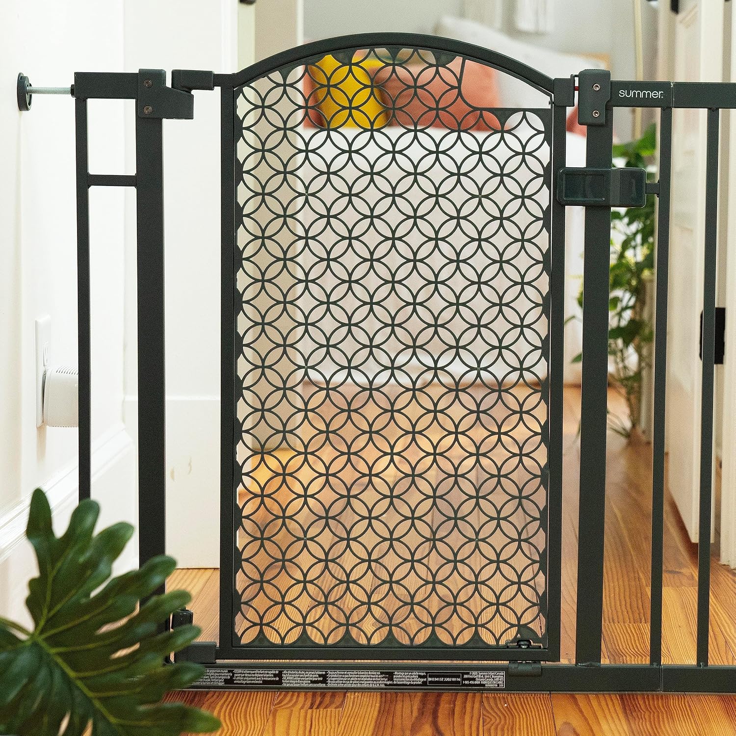 Summer Infant Modern Home Safety Pet and Baby Gate - Gray 1